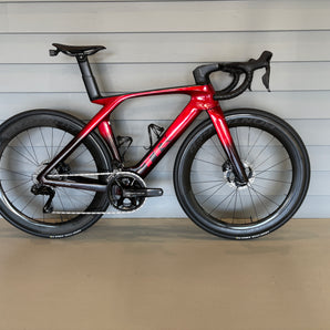 Preowned Trek Madone SLR 9 2024 Gen 7 54cm